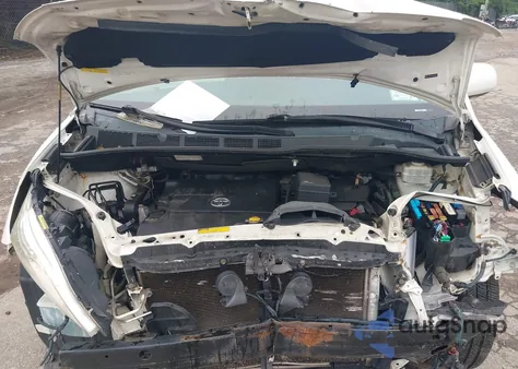 2011 Toyota Sienna из США, поврежденный, VIN 5TEDK3EC6DS003633